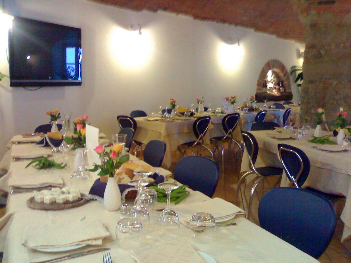 Il Portico Hotel Carrosio Екстериор снимка
